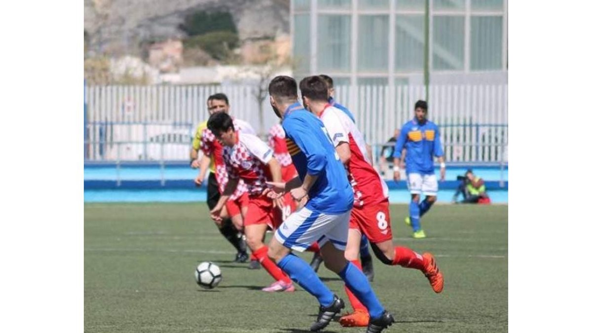 La selección autonómica se impuso a la anfitriona. FCYLF