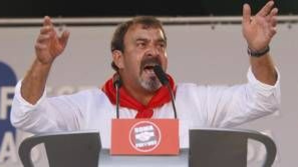 Manuel López, de la FIA-UGT, durante su intervención ayer en Rodiezmo