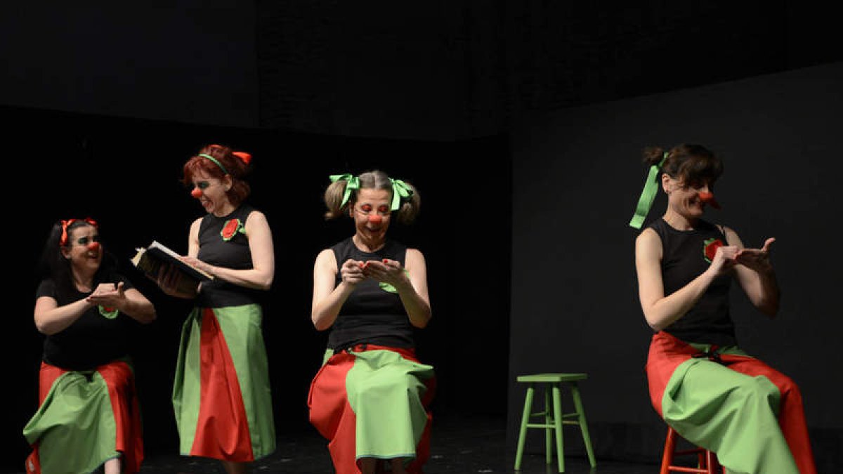Terrón Teatro cerró ayer el festival. ACACIO