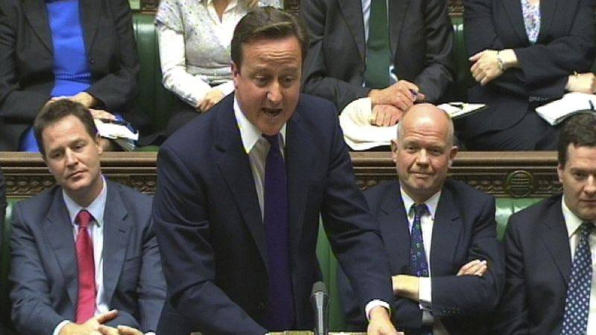El primer ministro británico, David Cameron, en el Parlamento británico, hoy.