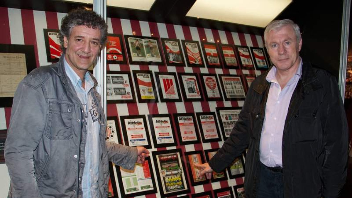 Rafa Guerrero, a la izquierda, junto a Luis Fernández durante la grabación del vídeo.