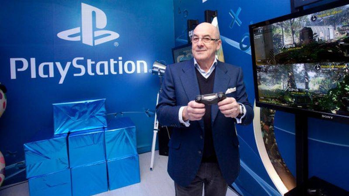 El director general de Sony Computer Entertainment España, James Armstrong.