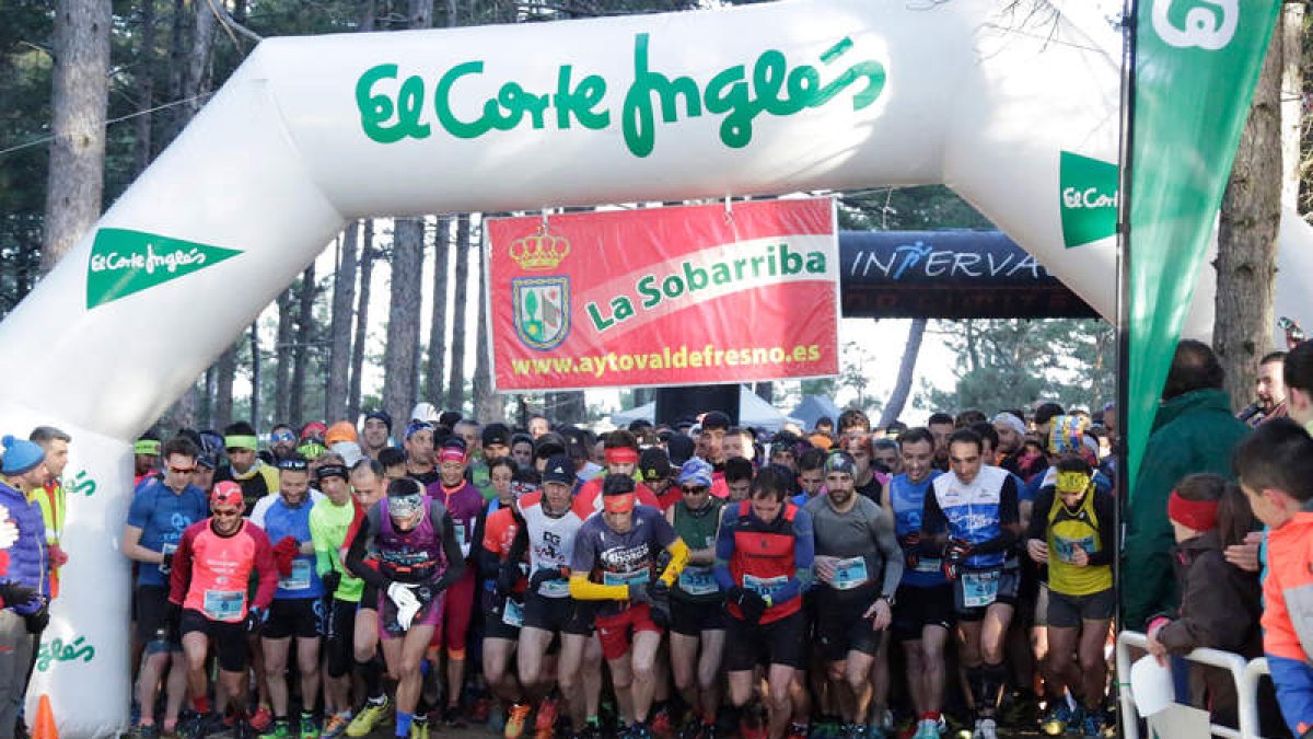 La Transcandamia firmó su sexta edición con un éxito de participación y el triunfo de Sergio y Victoria. Los más pequeños también disfrutaron con la Transcanboys. SECUNDINO PÉREZ