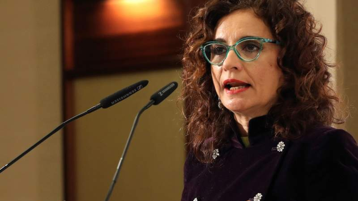 La ministra de Hacienda, María Jesús Montero. BALLESTEROS