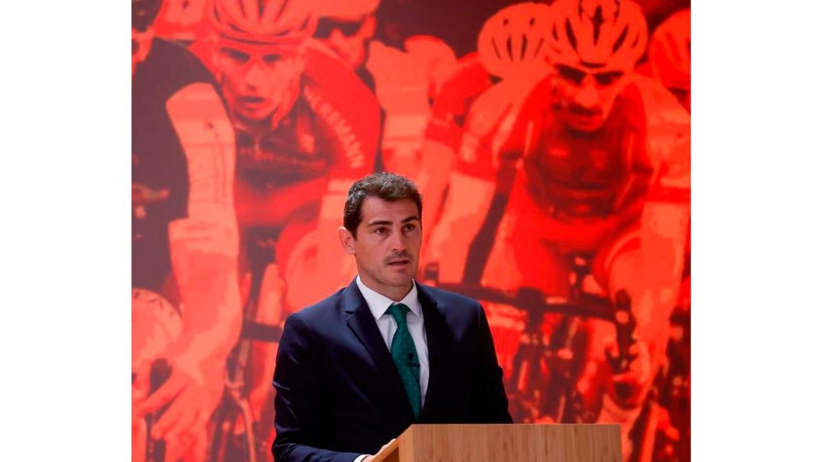 Iker Casillas en la presentación de su lanzadera Sportboost. juan carlos hidalgo
