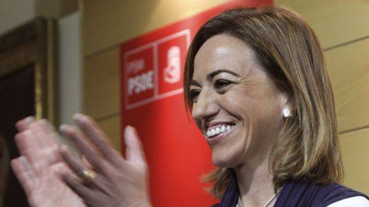 La aspirante a la secretaría general del PSOE Carme Chacón durante el acto de presentación de la plataforma
