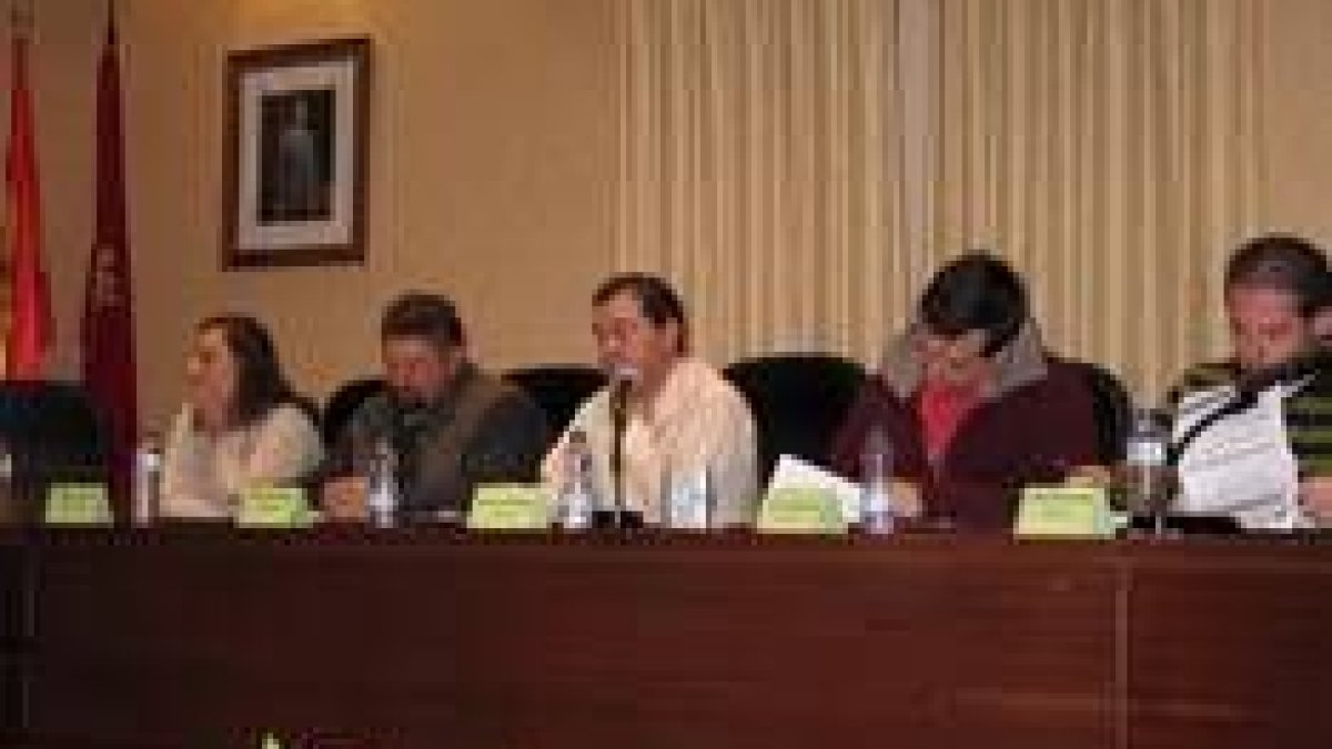 Pleno extraordinario celebrado ayer en Boñar