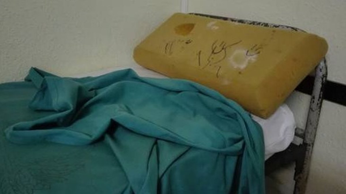 Estado del cuartel que acogió a guardias del GRS durante los conflictos de Cataluña. ARCHIVO