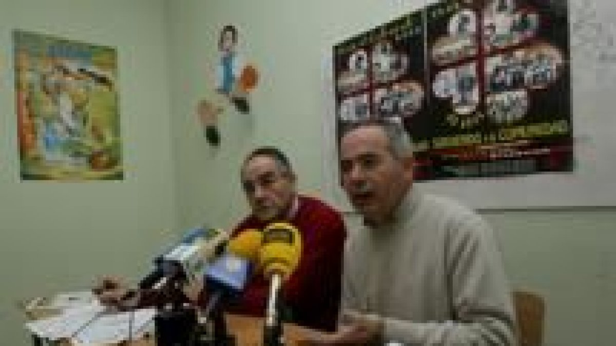 Miguel Rubio y José Antonio Parada presentaron ayer el plan de recogida de fondos
