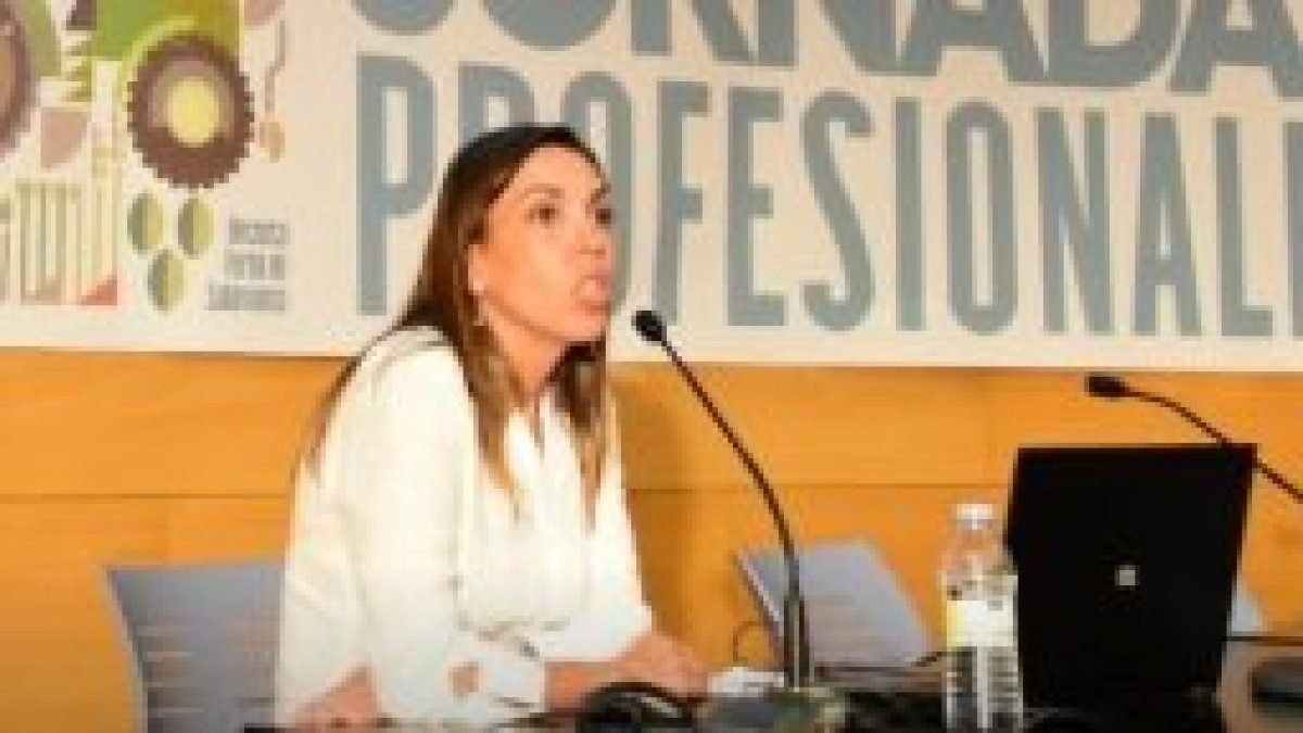 María Martínez Valladares. DL