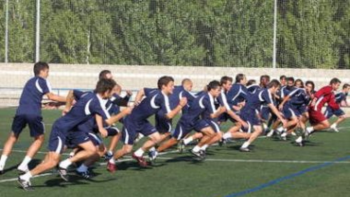 Los jugadores de la Cultural quieren «esprintar» hoy hacia su primera victoria.