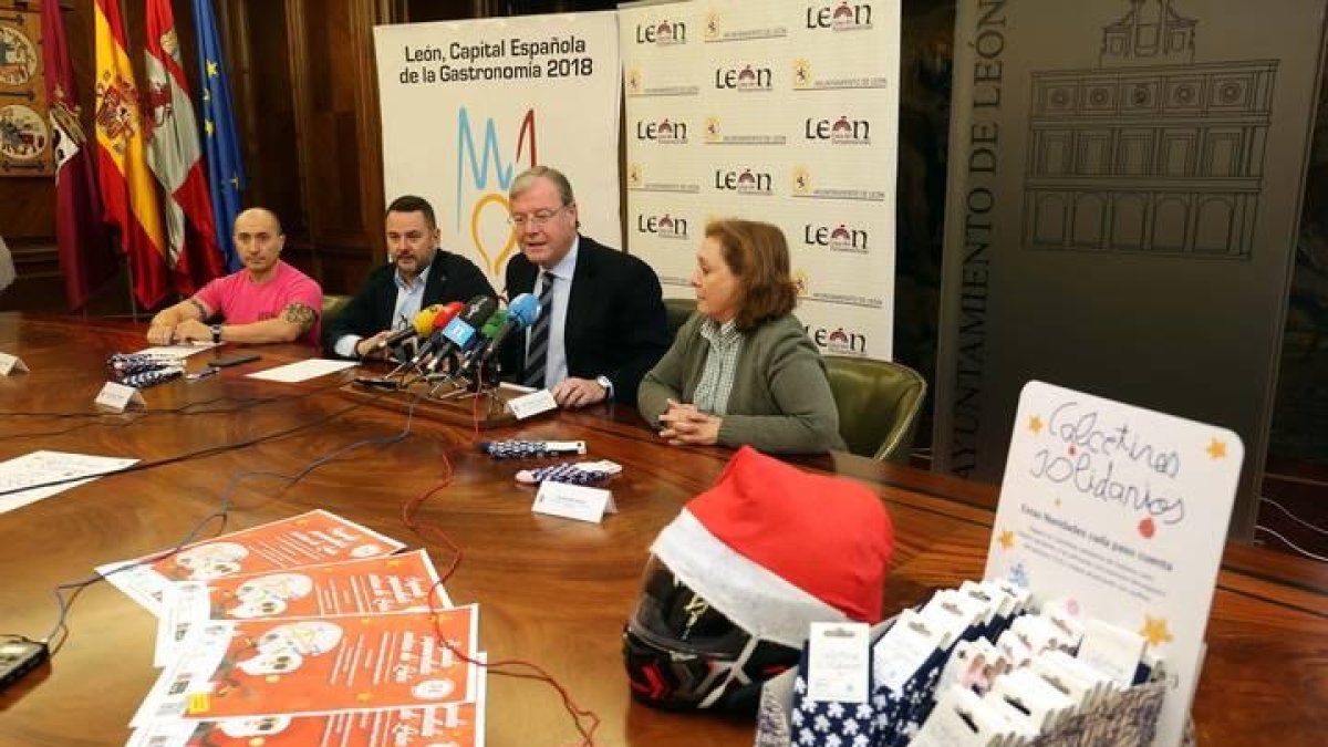Presentación de las iniciativas solidarias en favor de Autismo León.