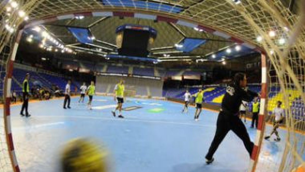 El equipo, en la imagen en un entrenamiento, tiene gancho entre las firmas comerciales.