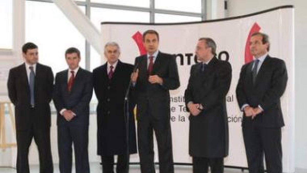 Zapatero, en el Inteco en el 2007.