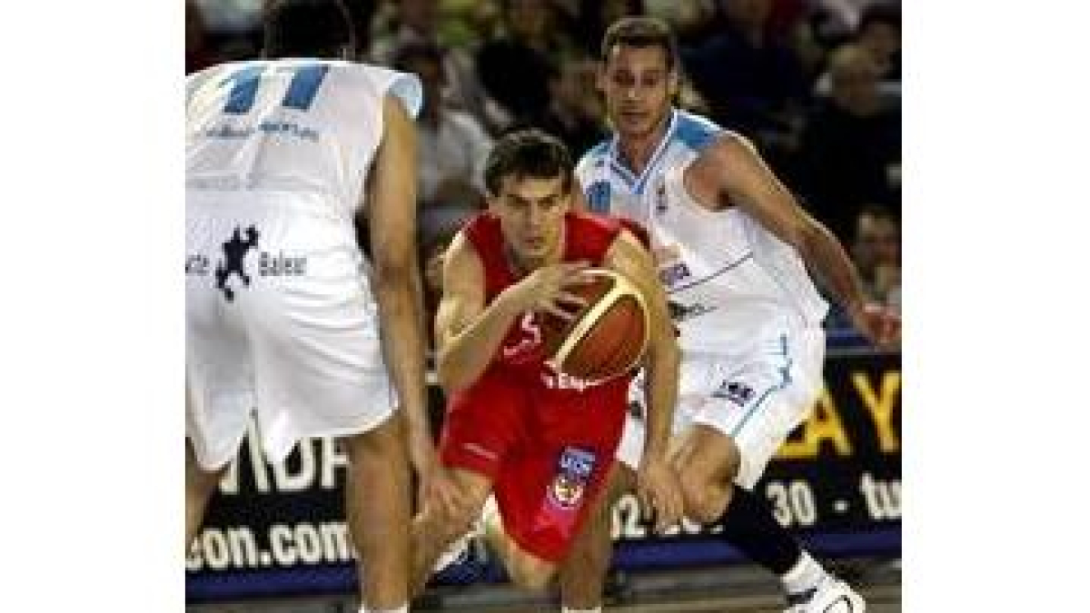 Dumas afronta a Santi Toledo tras superar a Llompart en una jornada en la que no tuvo su mejor día
