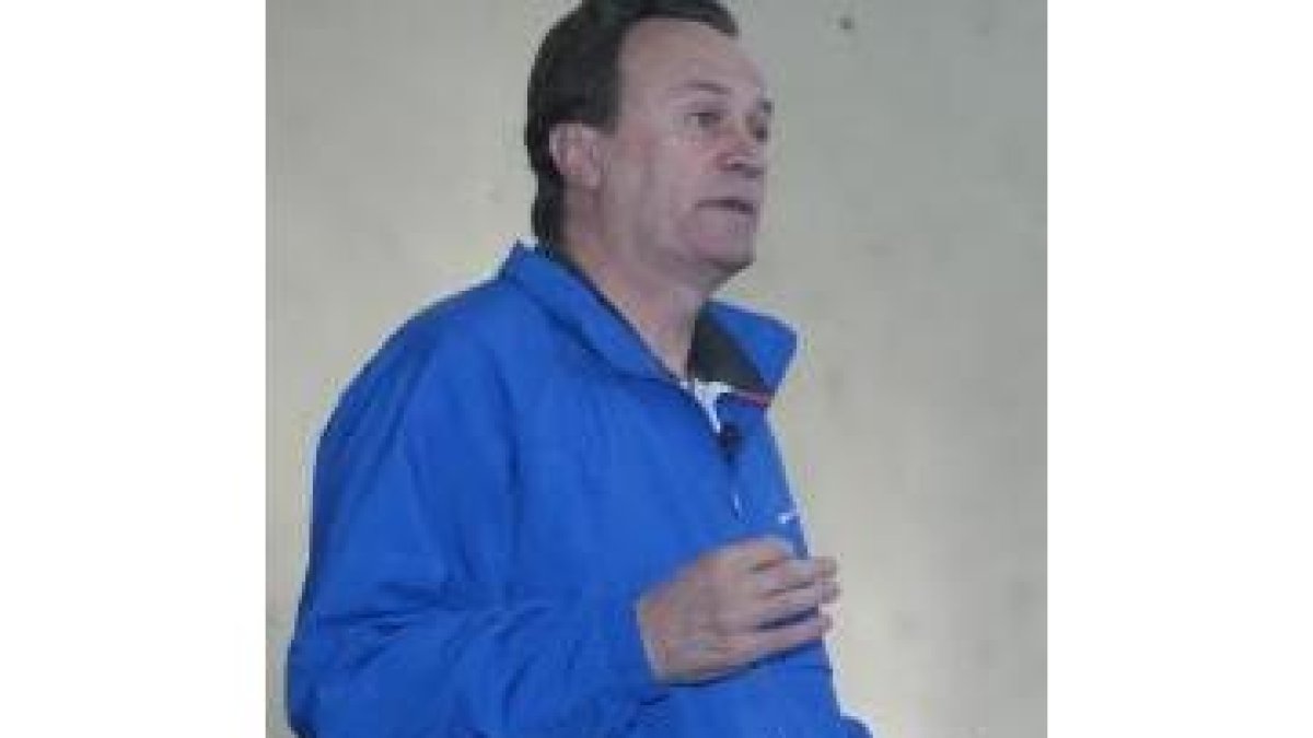 Aíto García Reneses, durante el clínic que impartió en la mañana del pasado sábado en León
