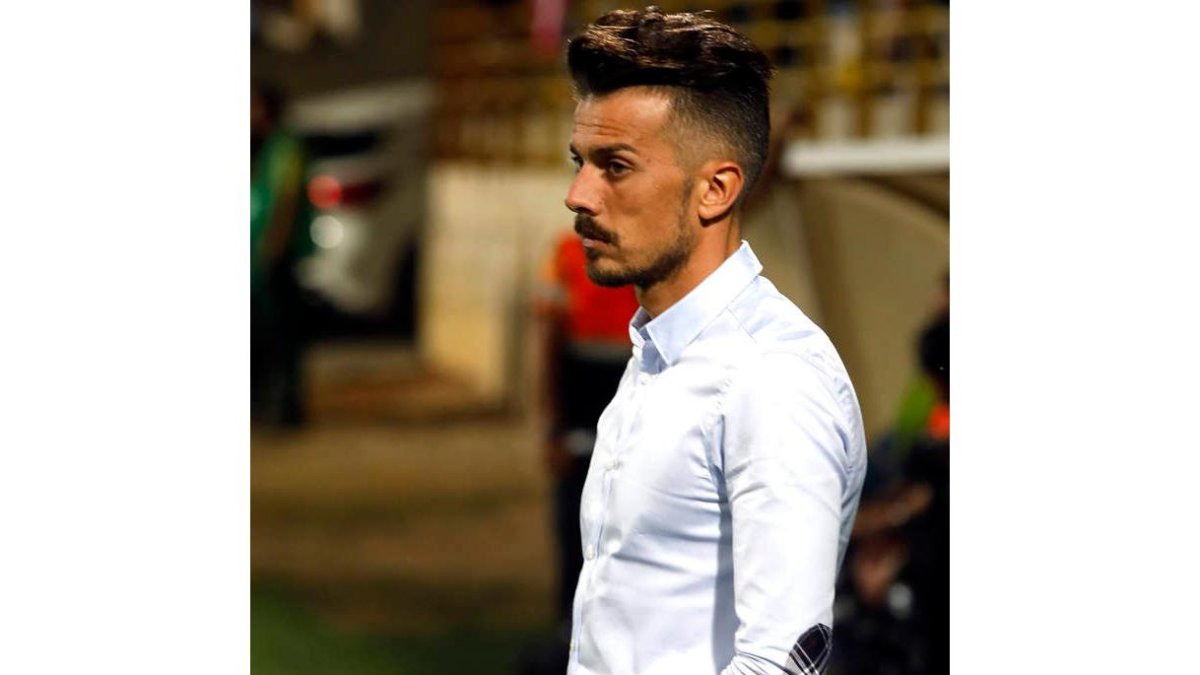 Rubén de la Barrera medita introducir cambios en el once titular para medirse al Cádiz. MARCIANO PÉREZ