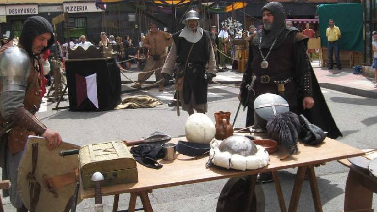 Un momento de la exhibición de luchas medievales que recreó la reconquista española.