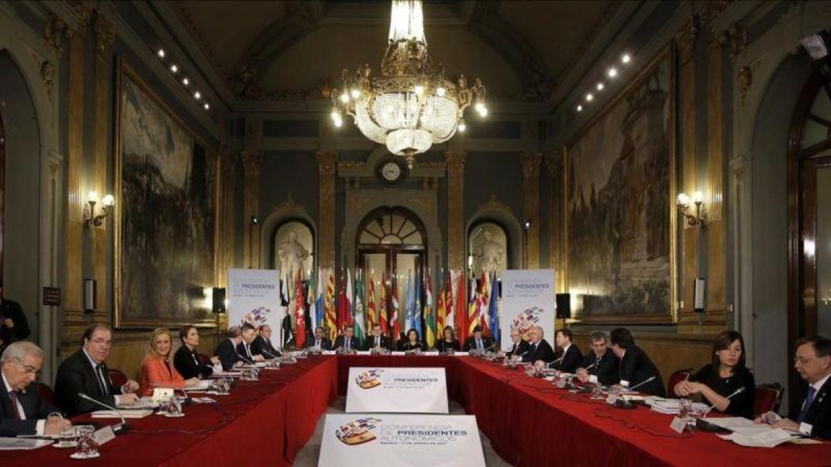 Reunión de la VI Conferencia de Presidentes Autonómicos en el Senado, en enero del 2017.