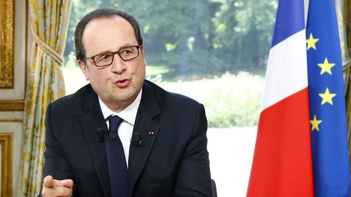 El presidente de la República Francesa, François Hollande, ayer, en El Elíseo. FRANÇOIS MORI