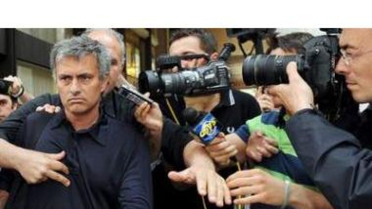El centrocampista del Valencia Silva durante un partido de la temporada recién concluida.