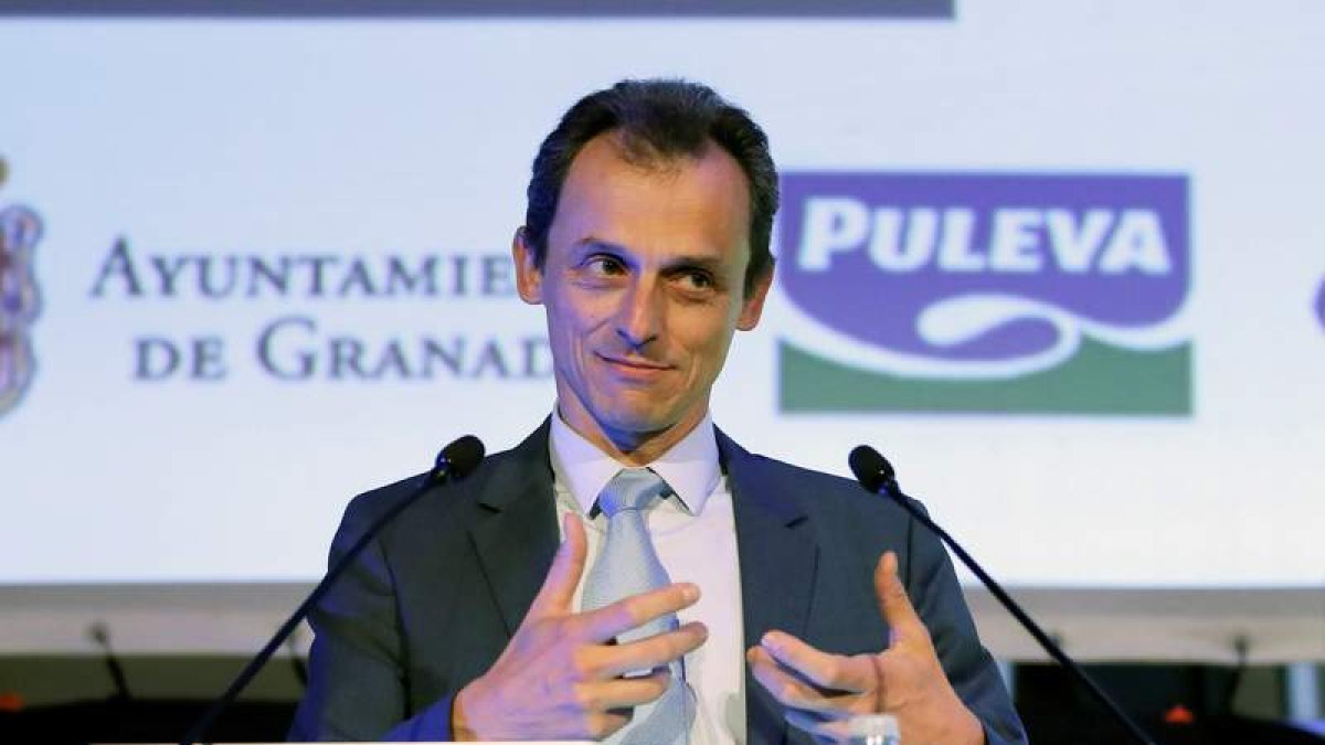 Pedro Duque, ayer durante su intervención en ‘Talking About Twitter’. MIGUEL ÁNGEL MOLINA