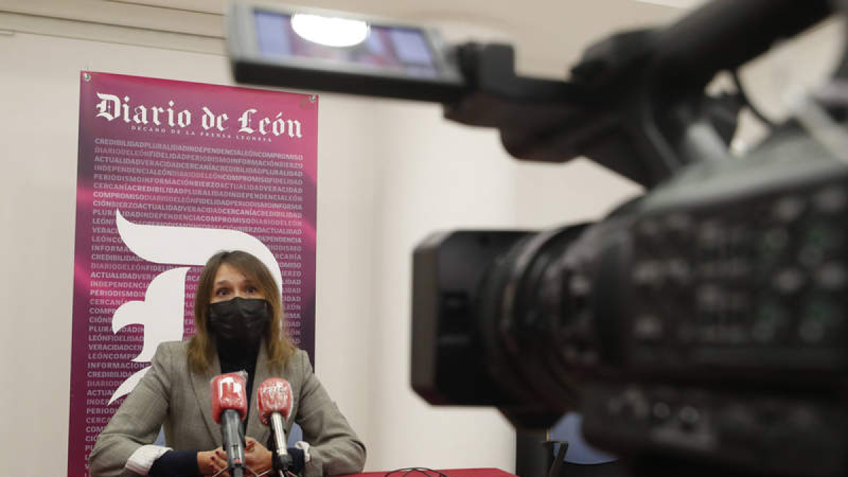Rocío Lucas, ayer en el acto organizado por Diario de León. RAMIRO