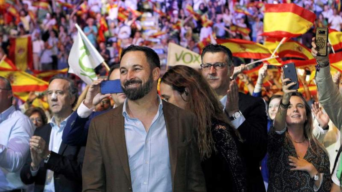 El presidente de Vox, Santiago Abascal, en el acto que celebró el domingo en Vistalegre. PAOLO AGUILAR
