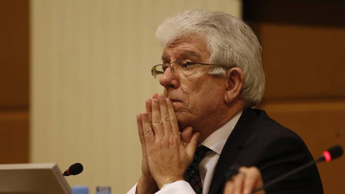 José Ángel Hermida, rector de la Universidad de León