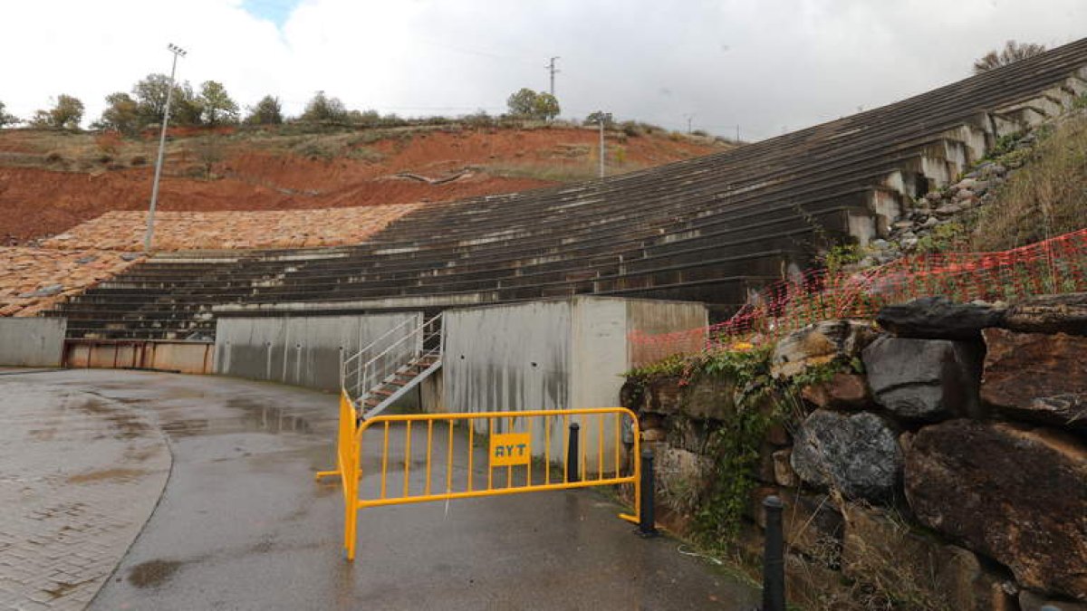 Zona de actuación del Bembibre Arena, ayer. DE LA MATA