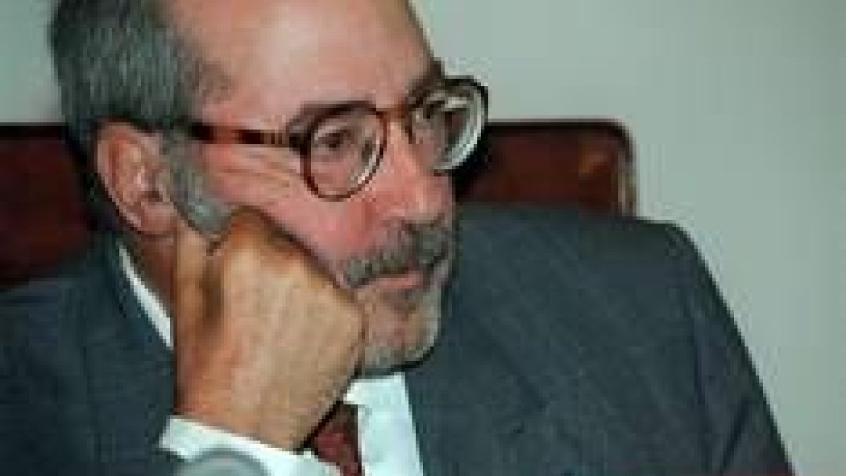 El periodista Manuel Leguineche, autor del libro sobre Thesiger