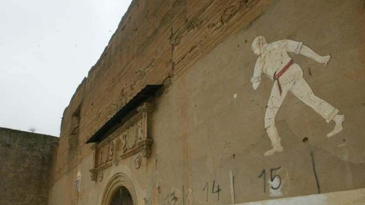 La figura del ‘pelotari’, en una foto de 2003. JESÚS F. SALVADORES