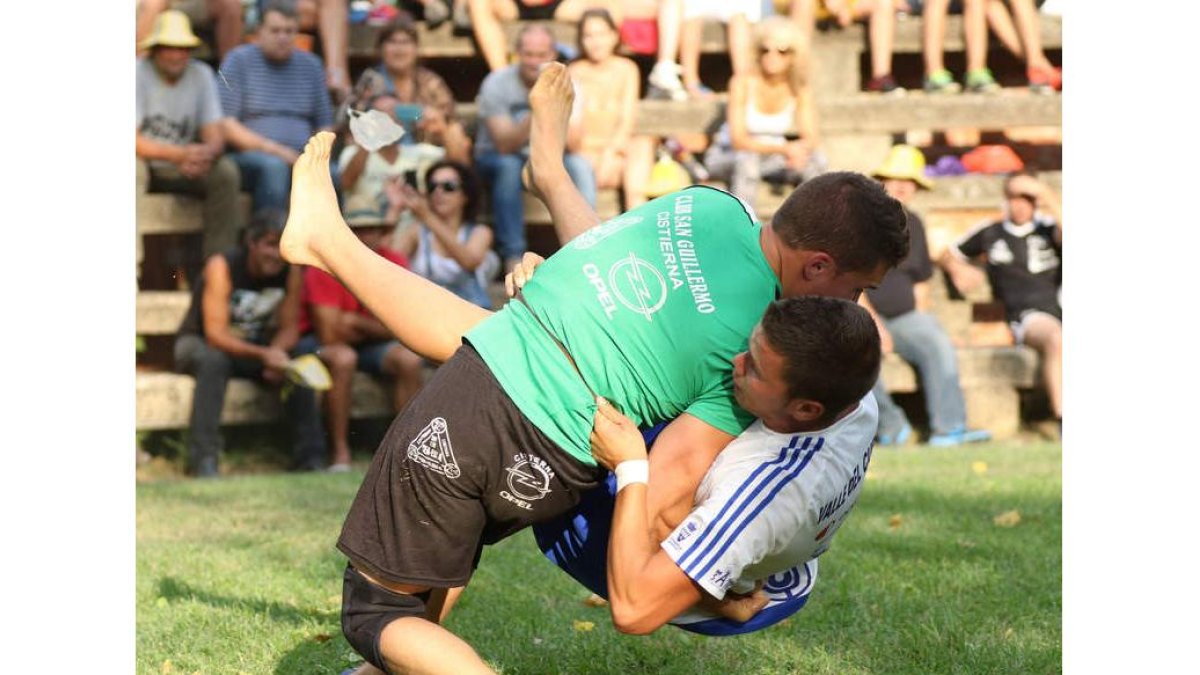 Moisés regresó, ganó corro en final con ‘Samu’ Sánchez y ‘Rubo’ Fierro se sitúa líder de medios. A. B.