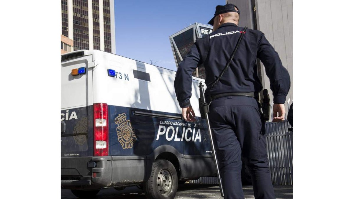 La policía ha detenido en Valencia a dos ultras más.