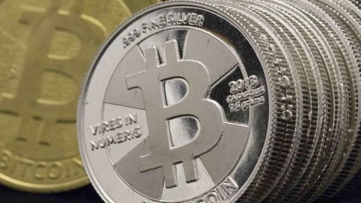 Monedas bitcoin.