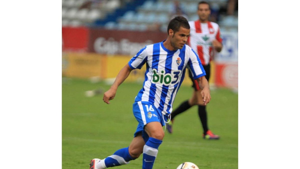 Hoy se sabrá si Acorán está en disposición de jugar ante el Palencia.