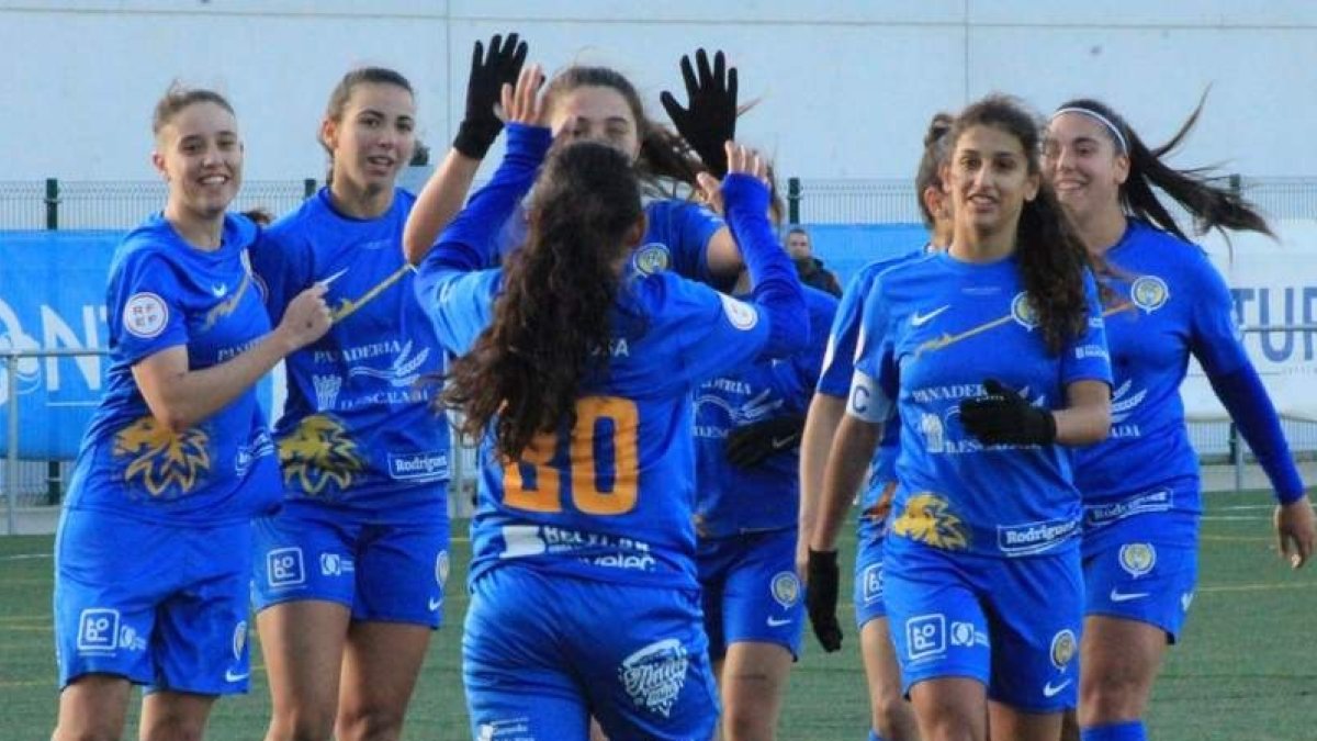 El Olímpico de León se dio un festín de goles en su partido ante el CD Lugo. JOSÉ IGNACIO RODRÍGUEZ