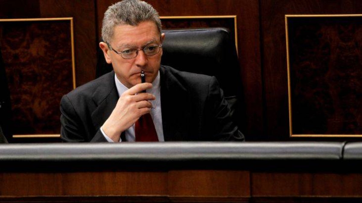 Ruiz Gallardon durante el pleno en el Congreso de los Diputados el pasado 14 de marzo,
