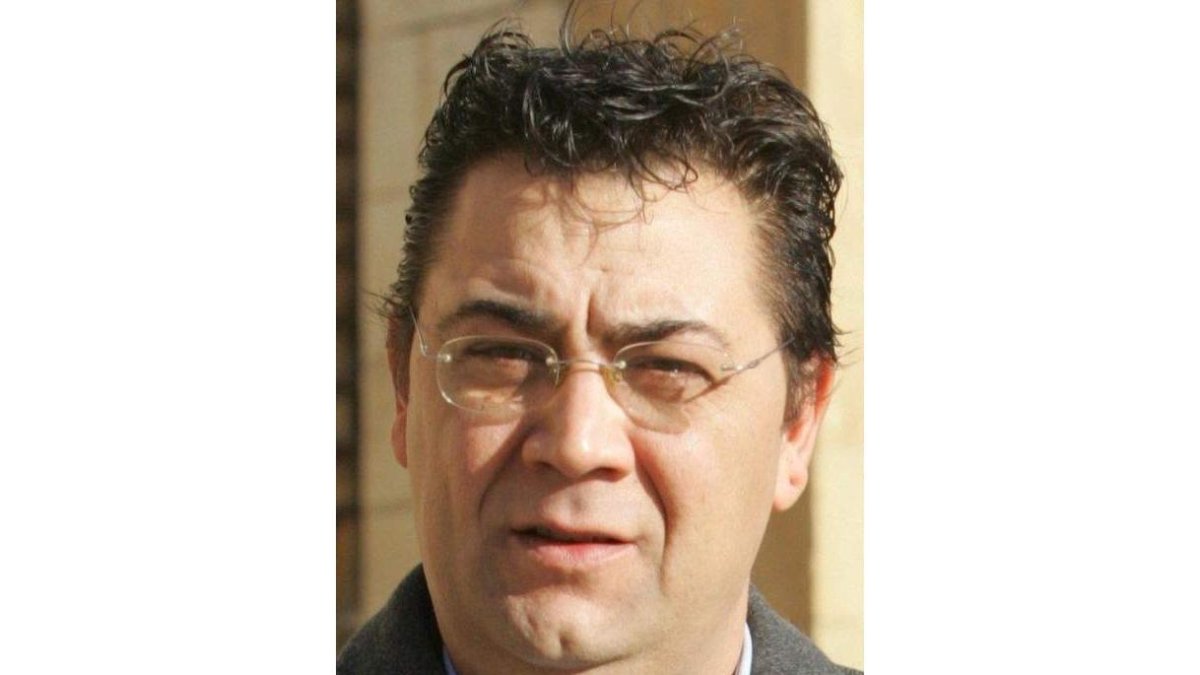 González.
