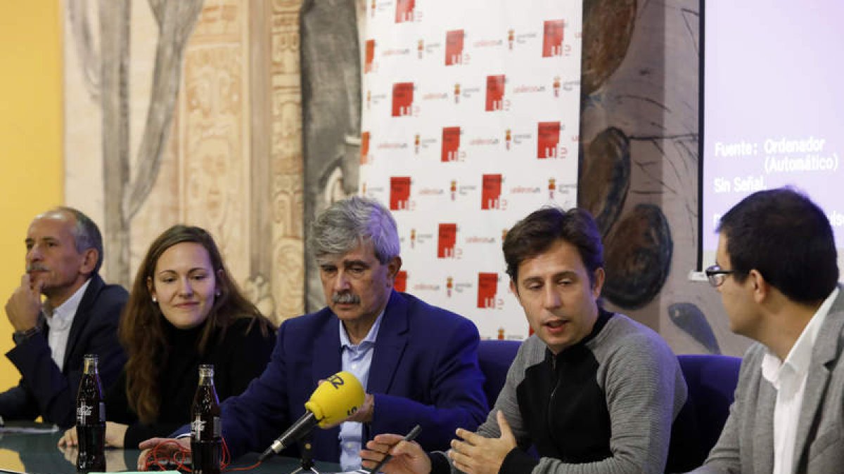 La Urban Trail León se presentó ayer en el Albéitar. MARCIANO PÉREZ