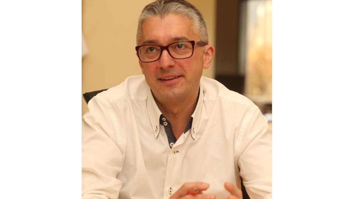 El jefe del servicio de Urgencias, José Ramón Casal