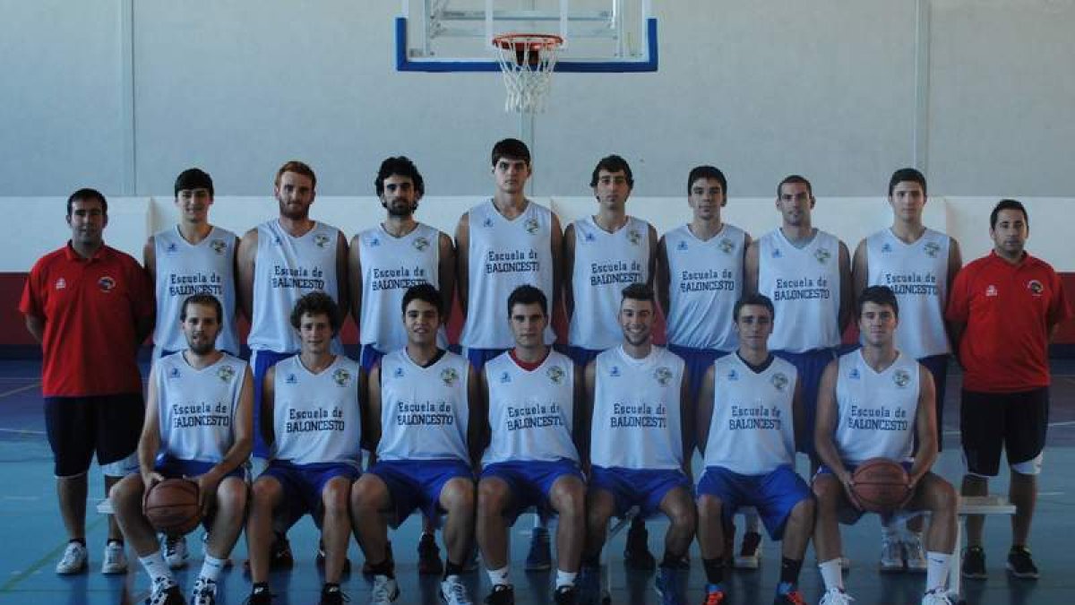El Agustinos Eras está a un paso de acabar la liga invicto.