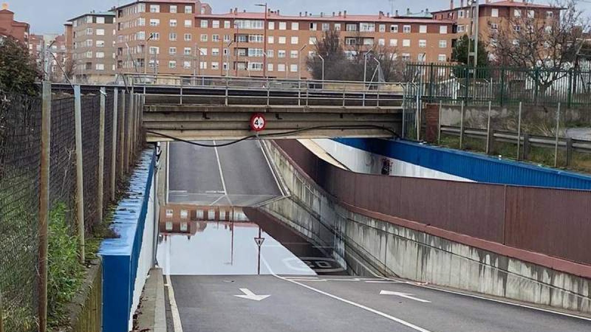 Aspecto ayer del segundo subterráneo de la calle Príncipe. RAMIRO