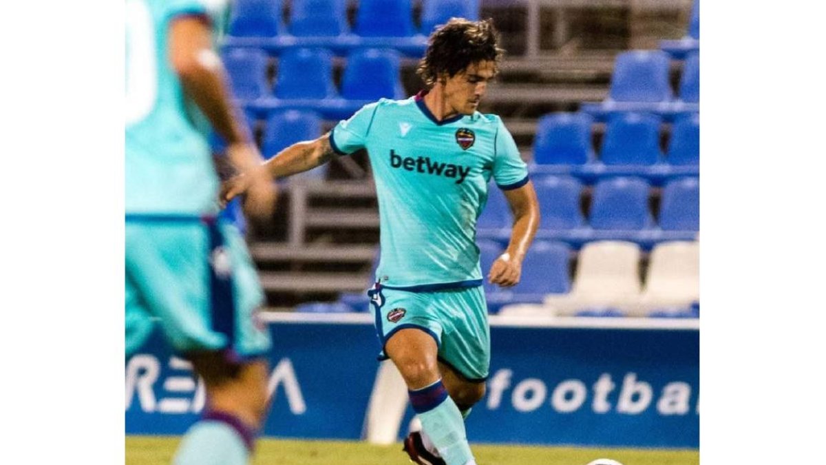 Pedraza es nuevo jugador deportivista y podría debutar el próximo lunes ante el Alcorcón. DL