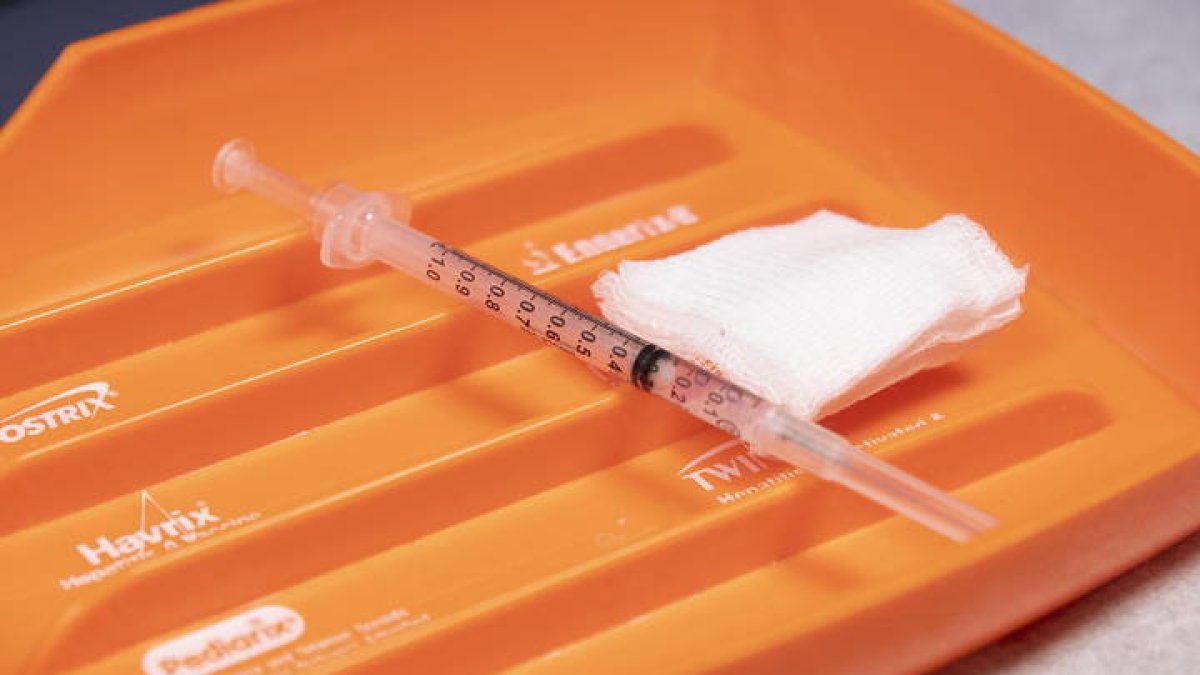 Pfizer-BioNTech COVID-19. MICHAEL REYNOLDS