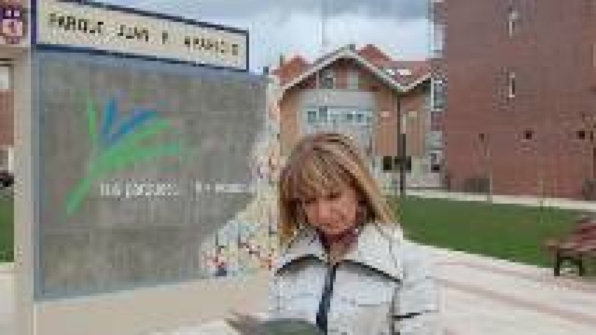 María Eugenia Gancedo explicó esta campaña en el parque Juan Pedro Aparicio, en la zona del Lidl