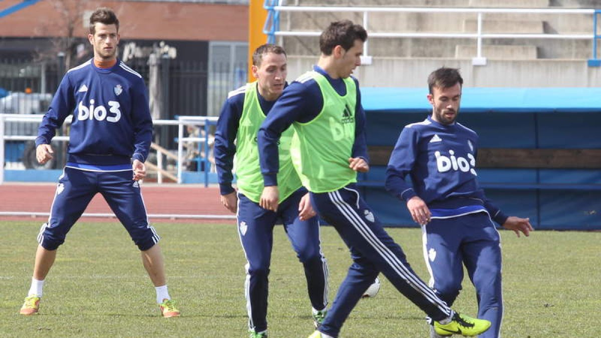 El equipo entrenó ayer por la mañana y hoy descansará antes de centrarse en el Hércules.