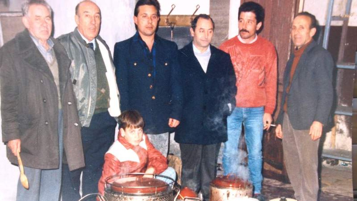 Imagen de archivo de uno de los primeros concursos de ollas ferroviarias celebrados en Cistierna.