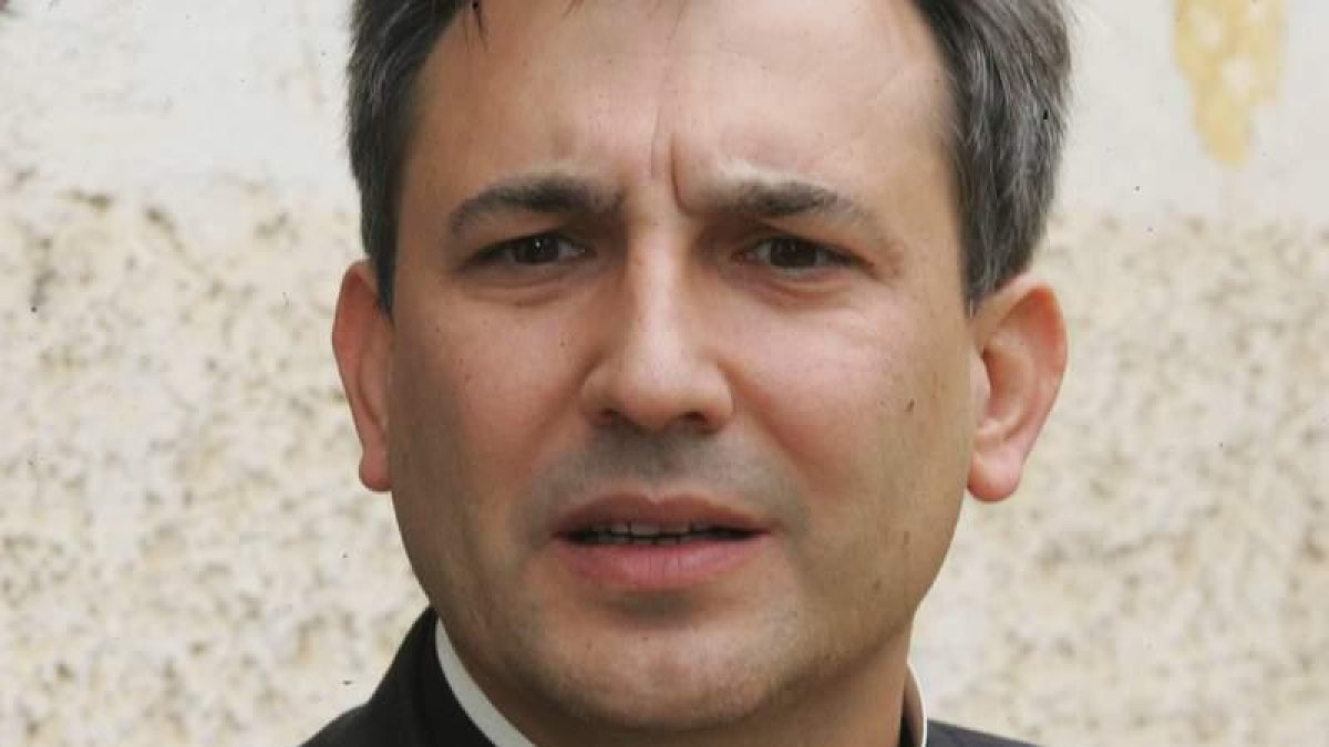 Lucio Ángel Vallejo Balda.