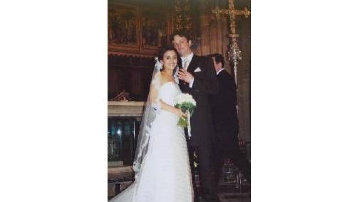 Los recién casados en la Catedral de León